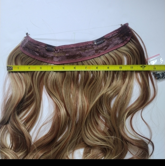 Hair Extensions - Picture 4 of 7